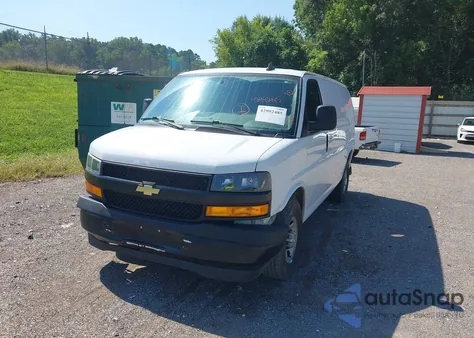 2019 Chevrolet Express 2500 Work Van из США, поврежденный, VIN 1GCWGAFG3K1216616